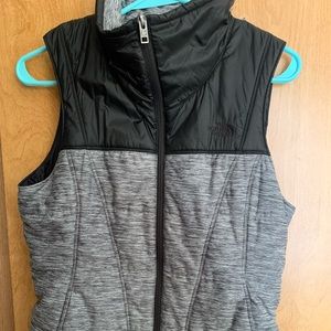 Women’s northface vest